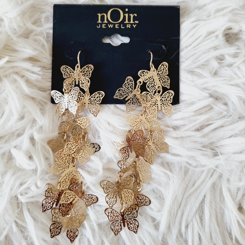 Noir butterfly earrings